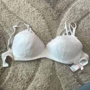 36DD PINK Bra Date Wireless Lightly Lined White
